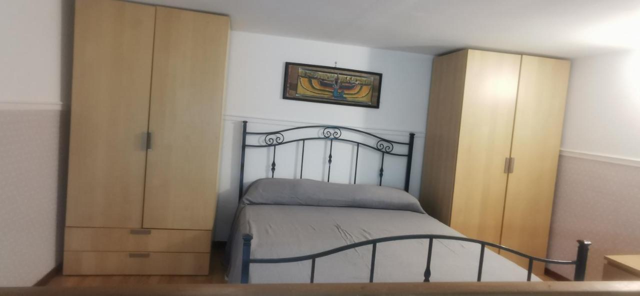 Real Family House Apartment Napoli Exterior foto